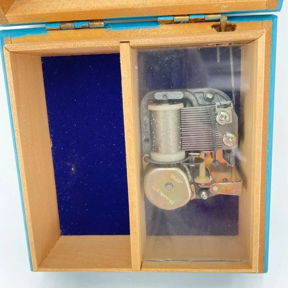 Vintage Norman Rockwell Tea for Two Wooden Music Box Sankyo Japan Blue Americana